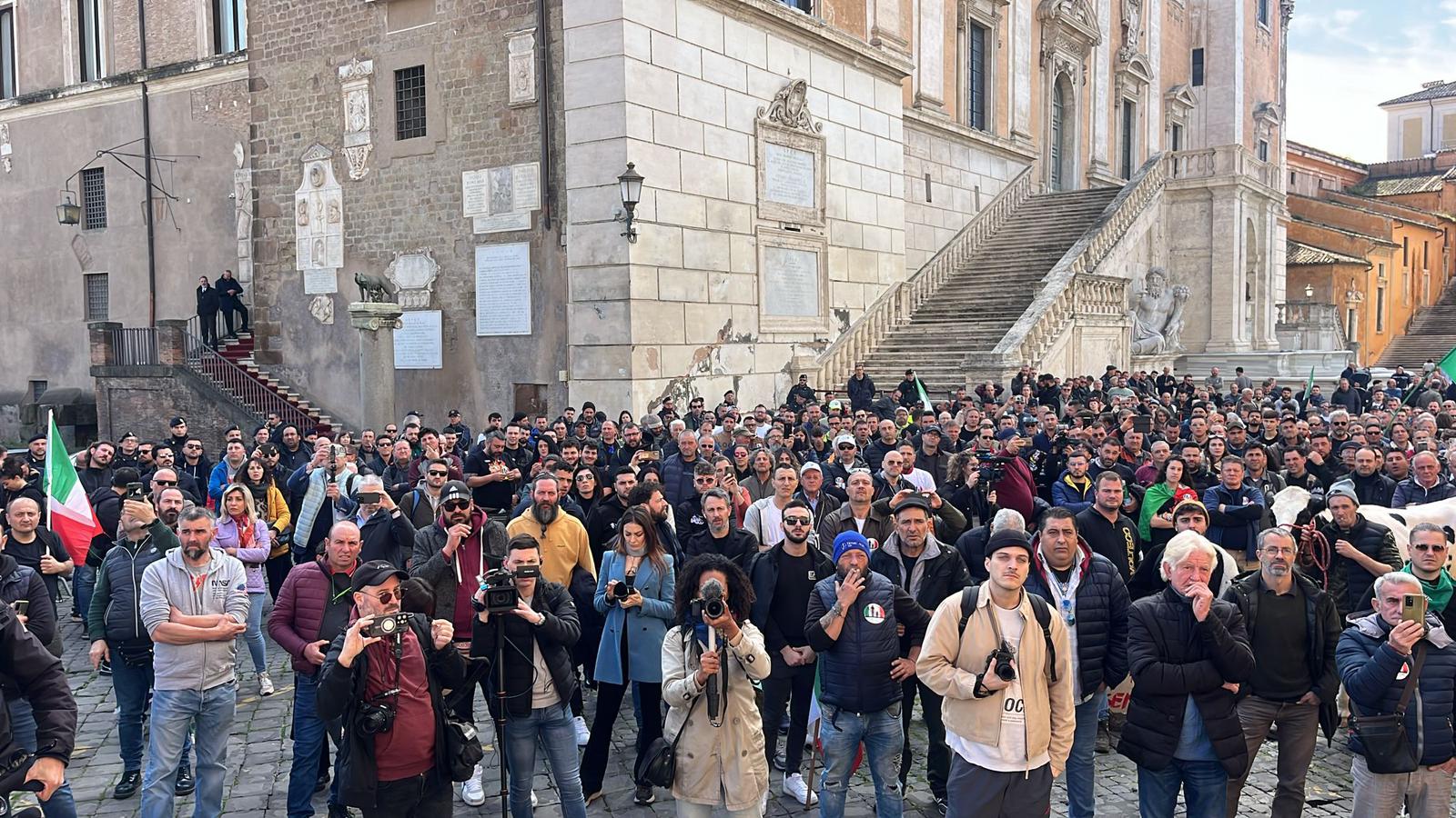 Con un successo di partecipazione, inizia il percorso unitario degli agricoltori e pescatori italiani